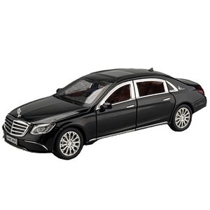 نقد و بررسی ماشین بازی چه ژی مدل Mercedes-Benz E300 توسط خریداران