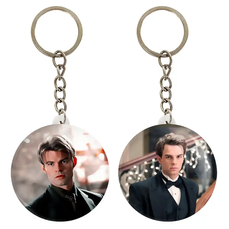 جاکلیدی خندالو مدل کول مایکلسون و الایژا مایکلسون اصیل ها The Originals کد 2030620308 مجموعه 2 عددی