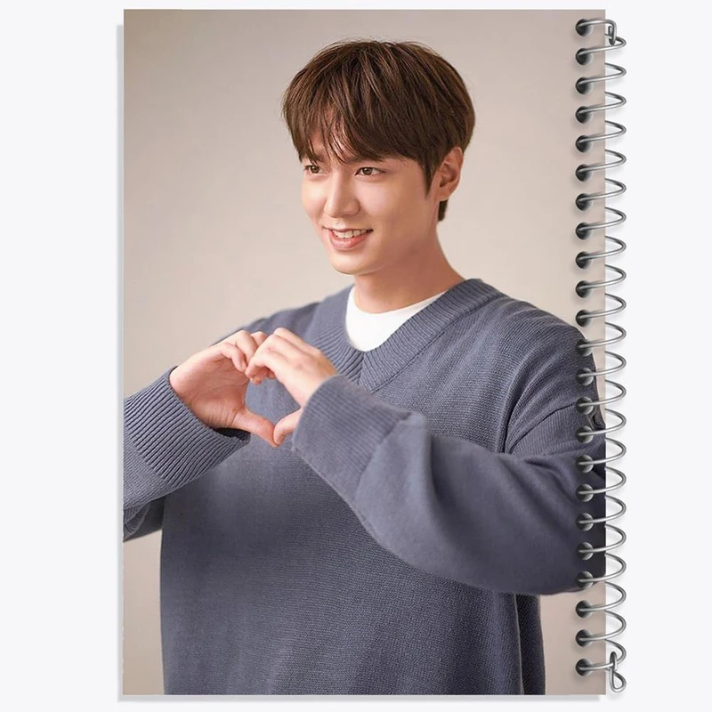 دفتر ژورنال نویسی 50 برگ خندالو مدل نقطه ای طرح لی مین هو Lee min ho کد 20884