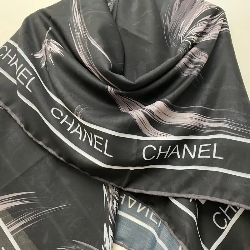 روسری زنانه مدل نخی چهار فصل کد 9114