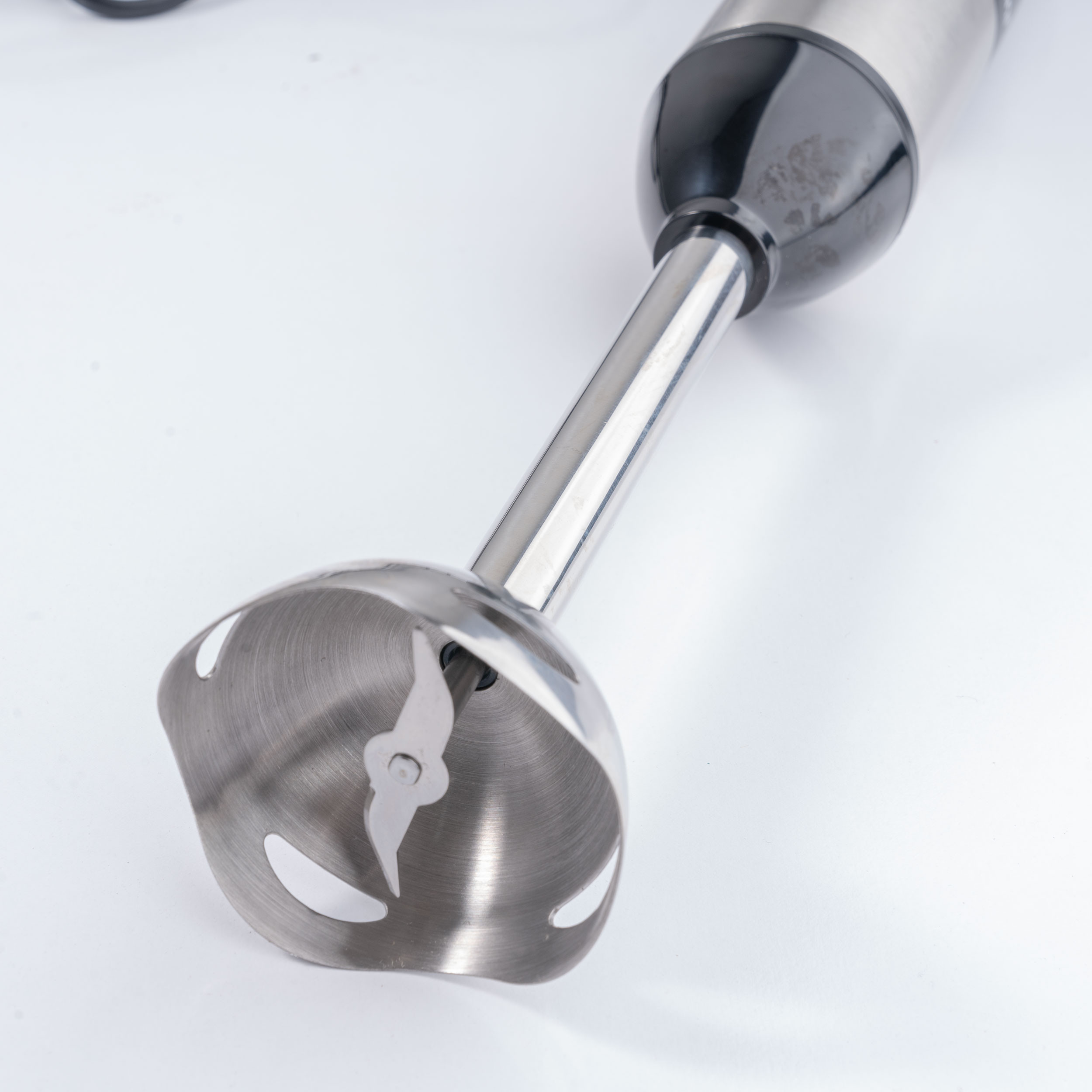 گوشت کوب برقی مونتینی مدل KARINA گوشت کوب برقی مونتینی مدل KARINA