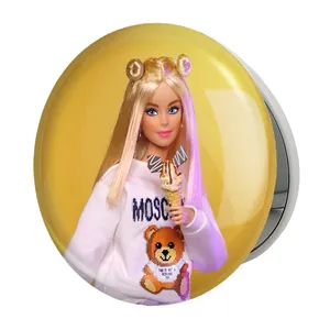 آینه جیبی خندالو طرح عروسک باربی مدل تاشو کد 24648 