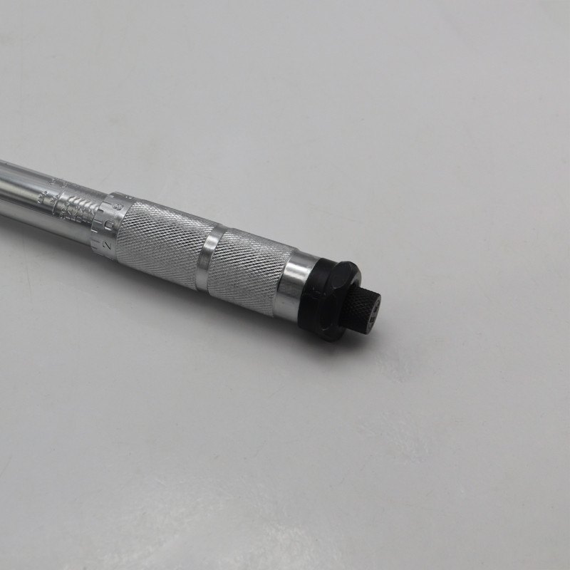 آچار ترکمتر جغجغه ای مدل YP-GERMANY-28-210N.M سایز 1/2 اینچ