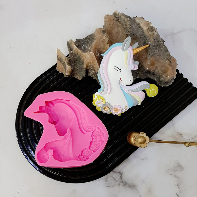 قالب مدل گیفت اسب یونیکورن