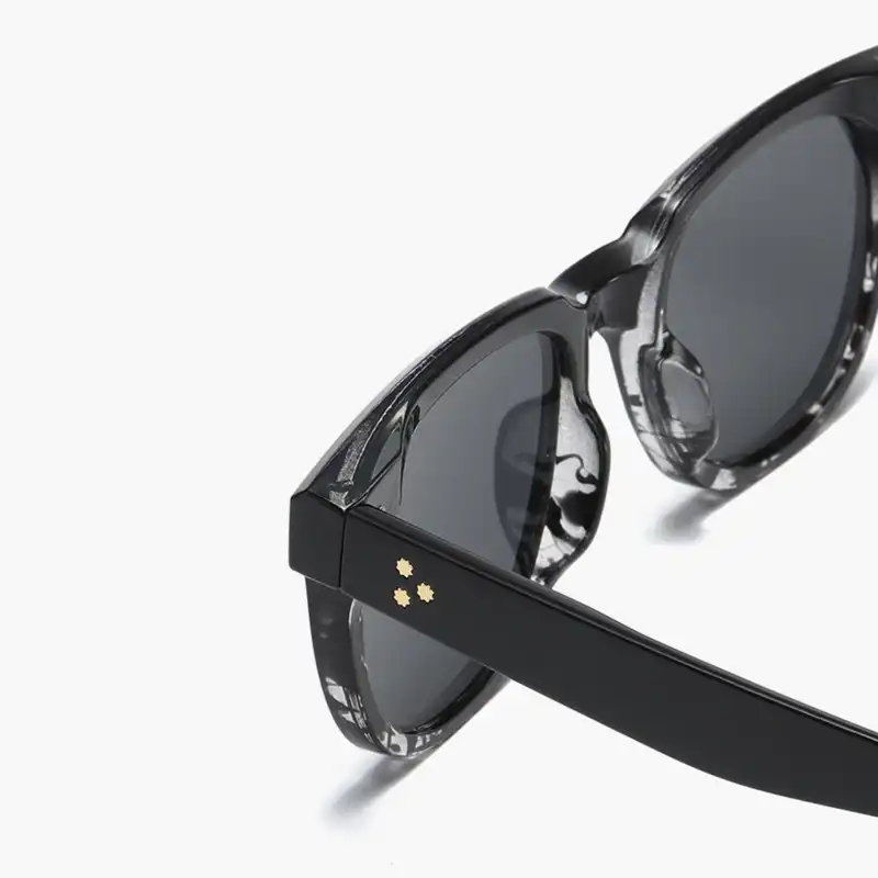 عینک آفتابی مدل ML6010 Semi Transparent Pattern