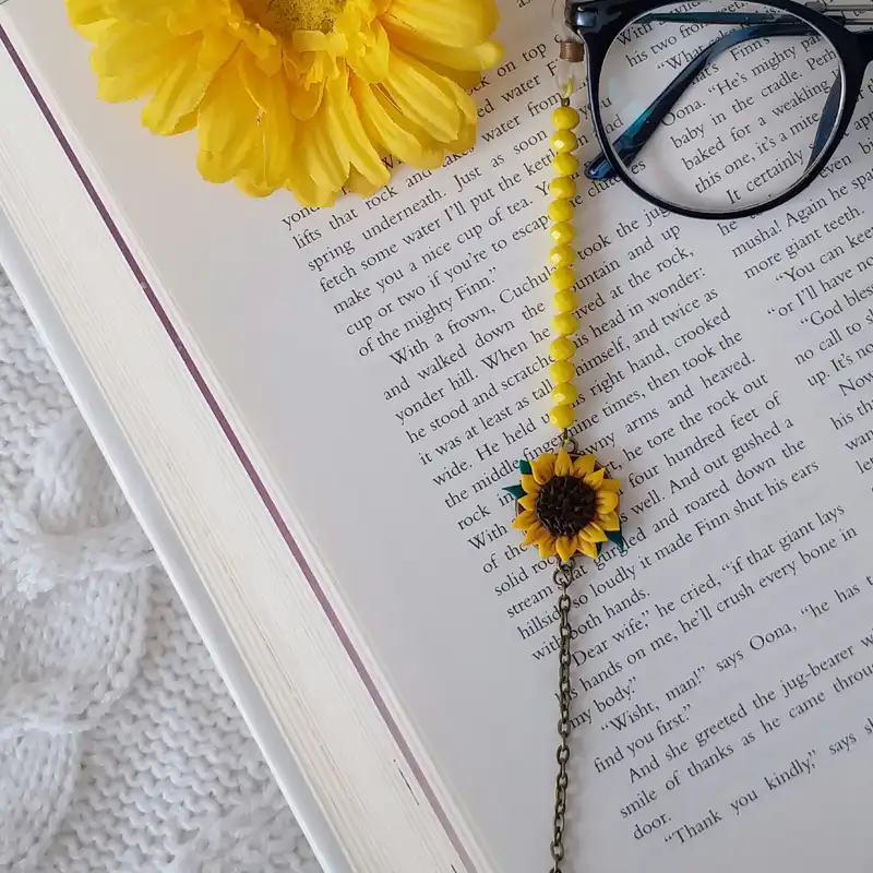 بند عینک مدل کریستال دختر آفتاب گردان کد BE101