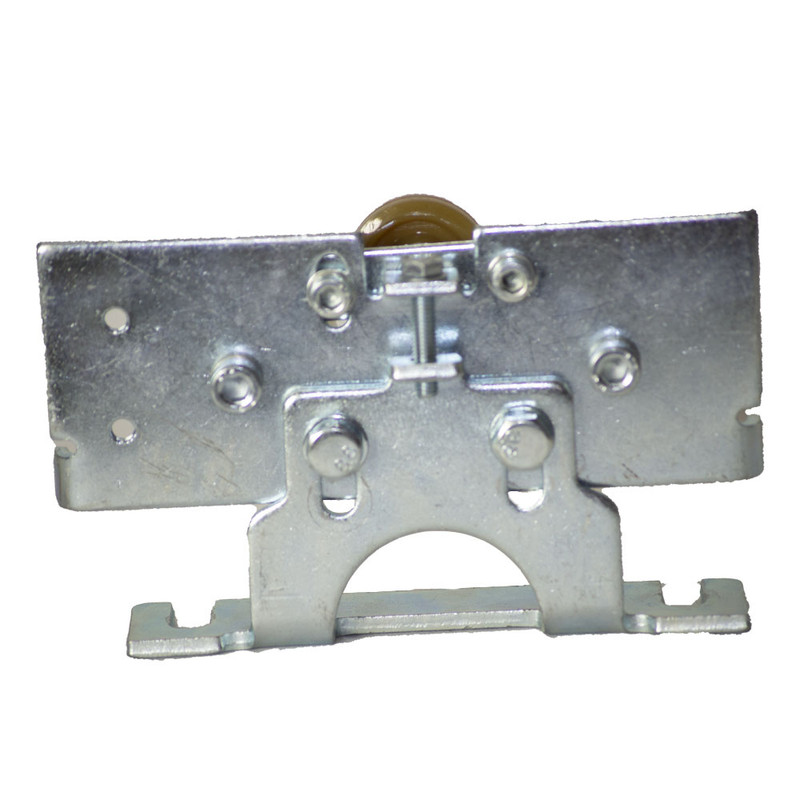 هنگر در ورودی مدل 02