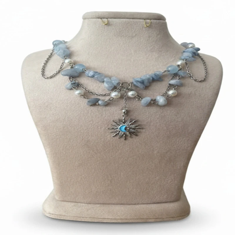 گردنبند زنانه مدل سنگ آکوامارین طرح زنجیری با آویز خورشید