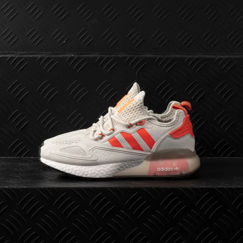 کفش مخصوص دویدن مدل ZX BOOST 2K WHTOR-10402501