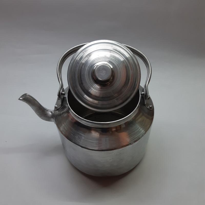 قوری مدل آلومینیومی کد 15C قوری مدل آلومینیومی کد 15C