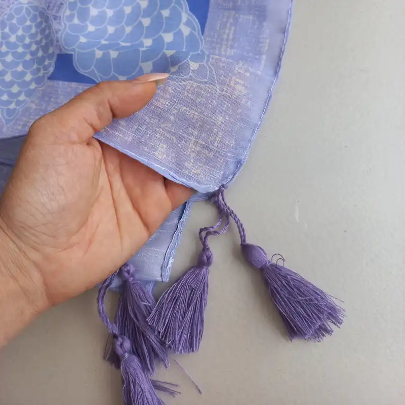 شال زنانه مدل نخی منگوله دار کد 21