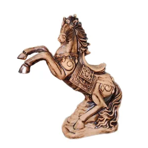 مجسمه مدل اسب ایستاده