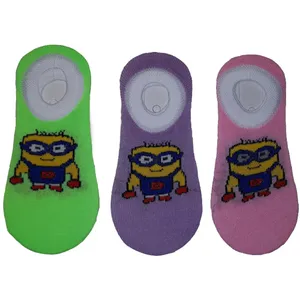 جوراب بچگانه طرح مینیون کد 04 مجموعه 3 عددی