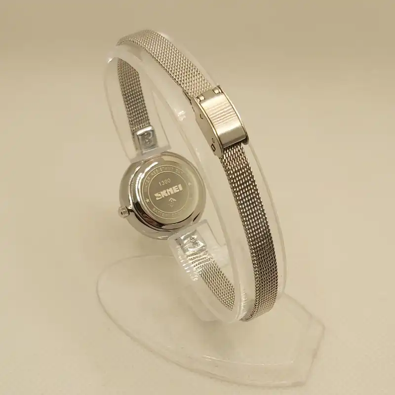 ساعت مچی عقربه ای زنانه اسکمی مدل 1390 SI