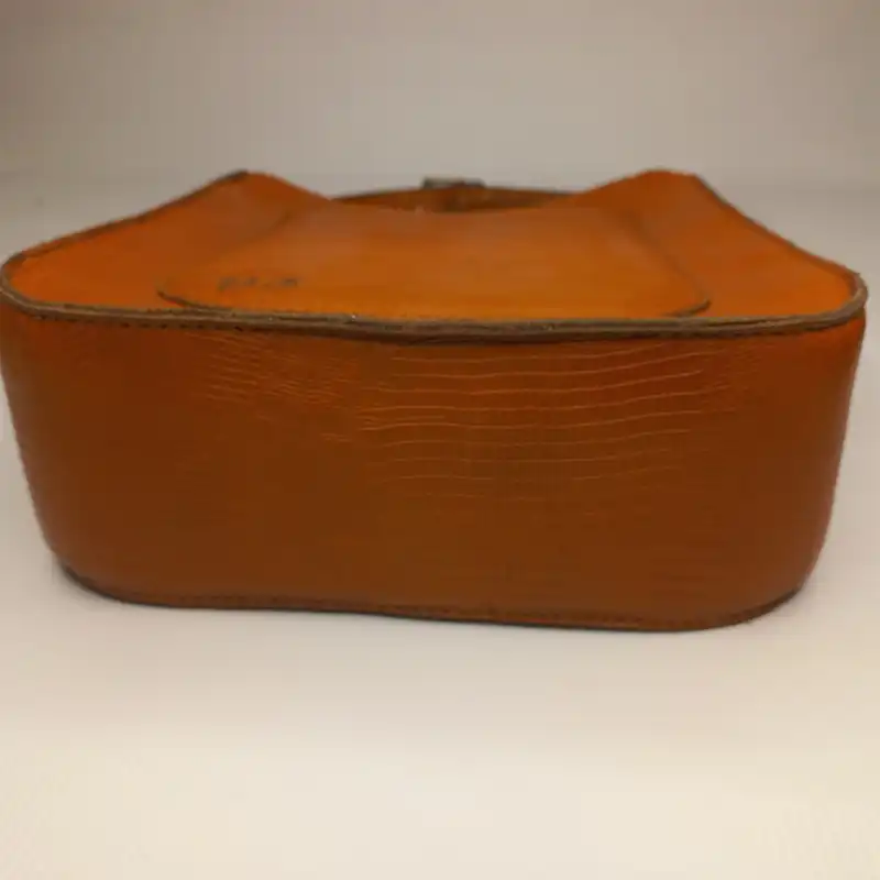 کیف دوشی زنانه مدل 01