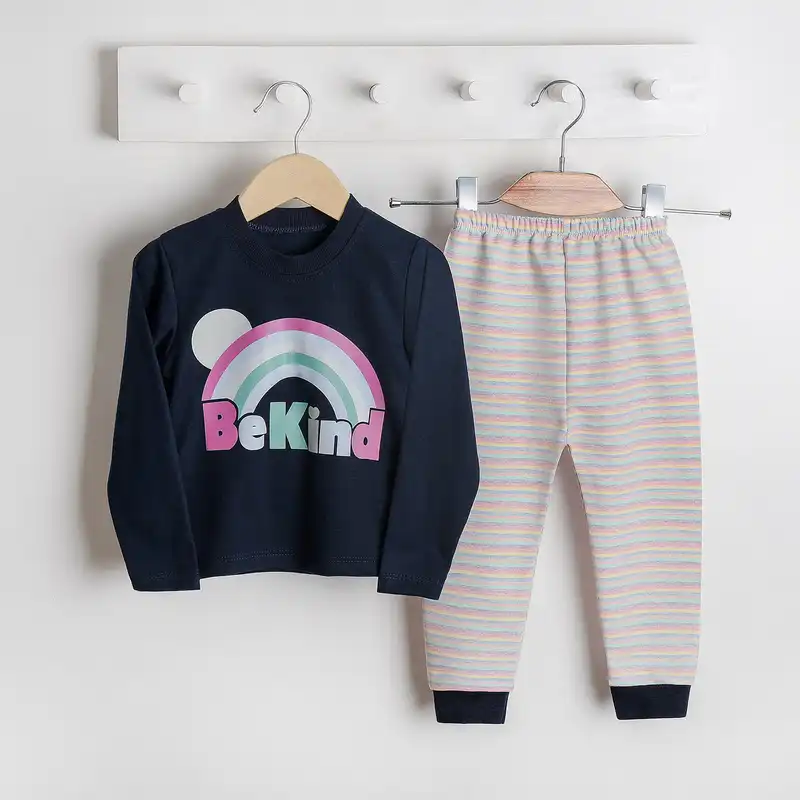 ست تی شرت آستین بلند و شلوار بچگانه سپیدپوش مدل Bekind کد 1402907