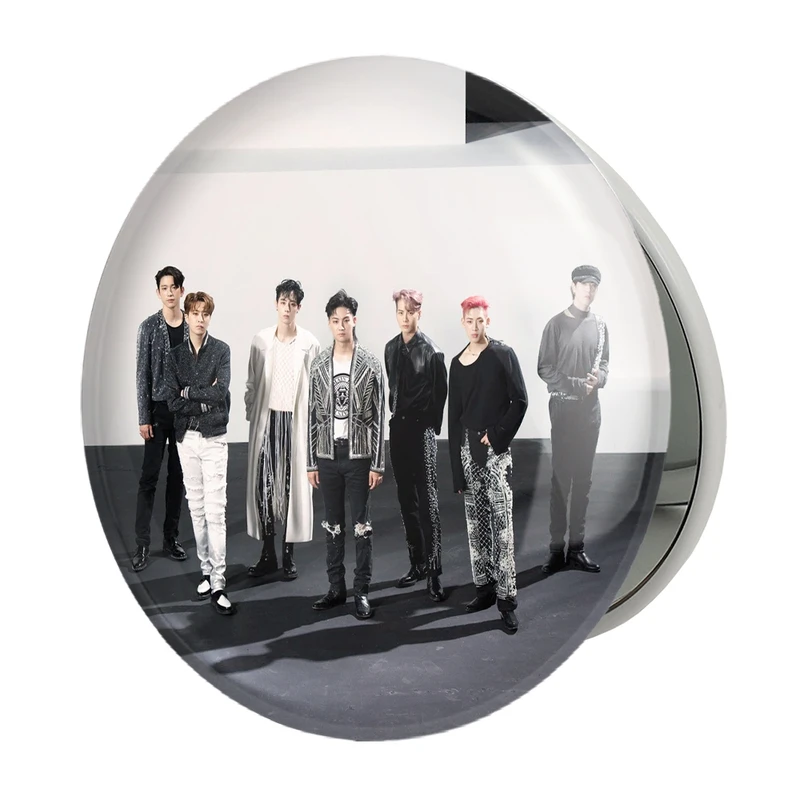 آینه جیبی خندالو طرح گروه گات سون GOT7 مدل تاشو کد 21030 