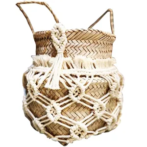 سبد حصیری طرح Riva