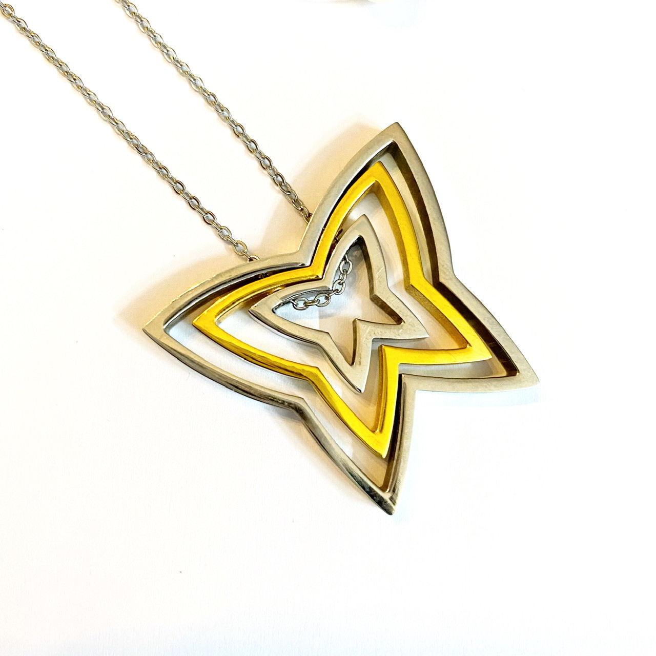 گردنبند دخترانه مدل G.L218 گردنبند دخترانه مدل G.L218