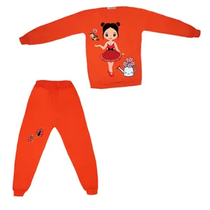ست تی شرت و شلوار دخترانه مدل دخترک کفشدوزکی