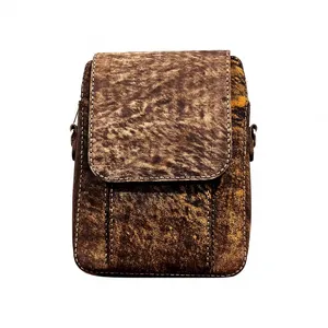 کیف چرمی طرح شتر مدل F4