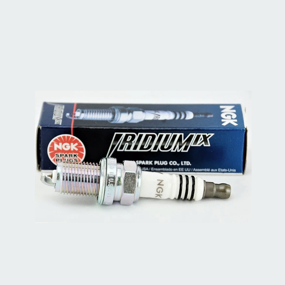 شمع خودرو ان جی کی مدل IX سوزنی پایه کوتاه ایریدیوم BKR6EIX-11 بسته ۴ عددی