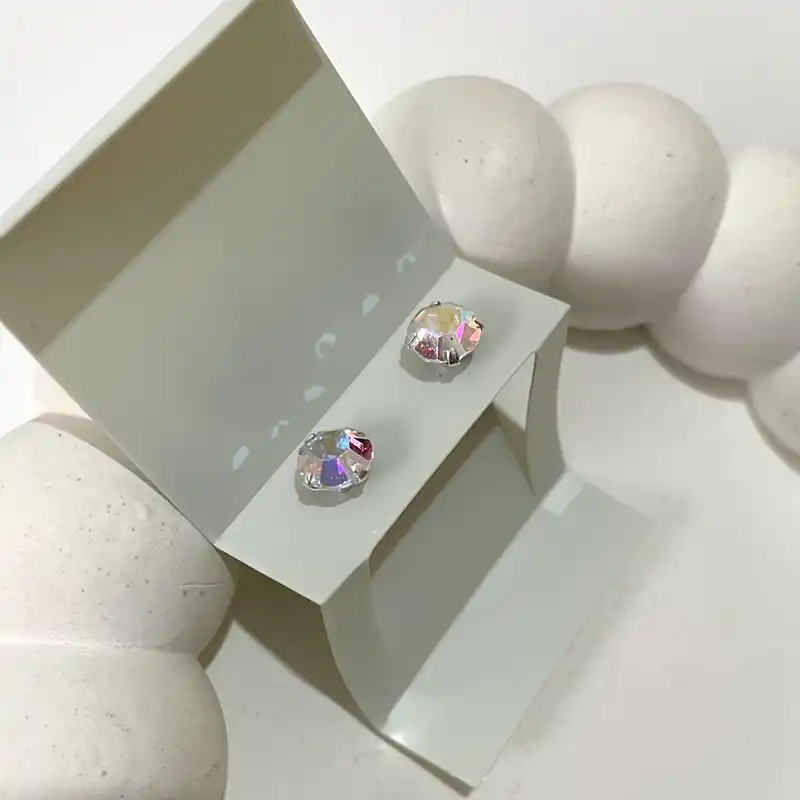 گوشواره نقره زنانه آی ام مدل هولوگرامی