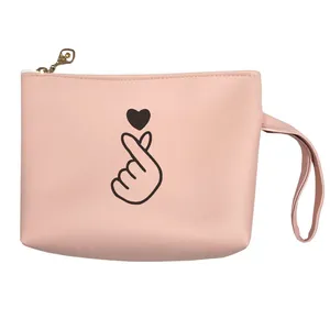 کیف لوازم آرایش زنانه مدل قلب