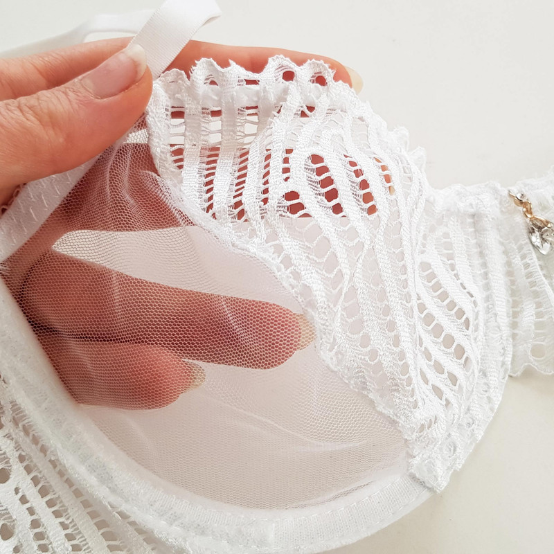 ست شورت و سوتین زنانه میسا مدل فنردار گیپوری کد 4735-6115 رنگ سفید