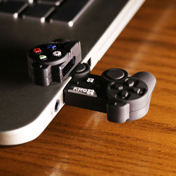 فلش مموری کینگ فست مدل Play Station PL-10 ظرفیت 32 گیگابایت 1