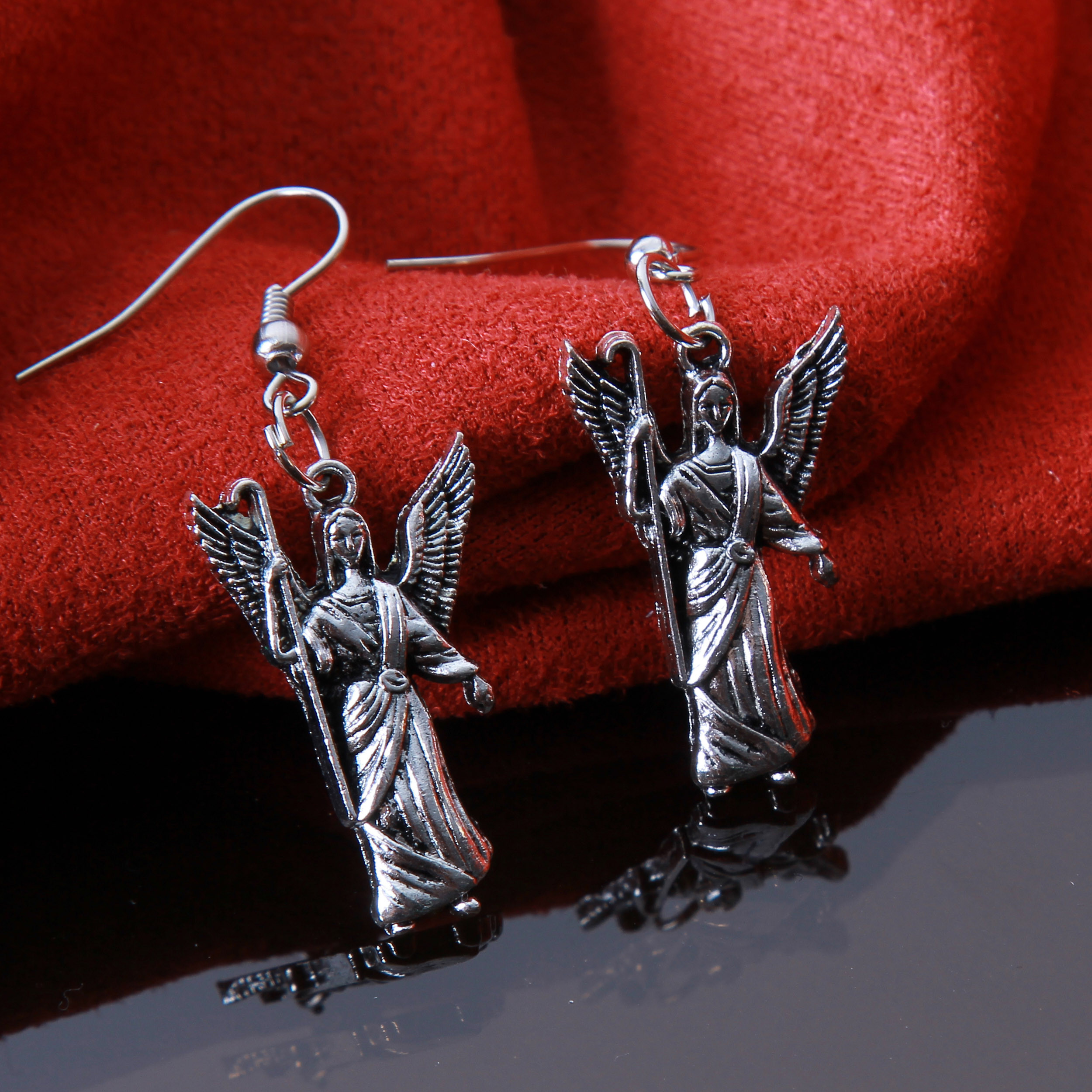 گوشواره دخترانه مدل فانتزی کد GZN_115 گوشواره دخترانه مدل فانتزی کد GZN_115