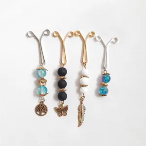 گیره روسری زنانه مدل گل مریم GM722 بسته 4 عددی