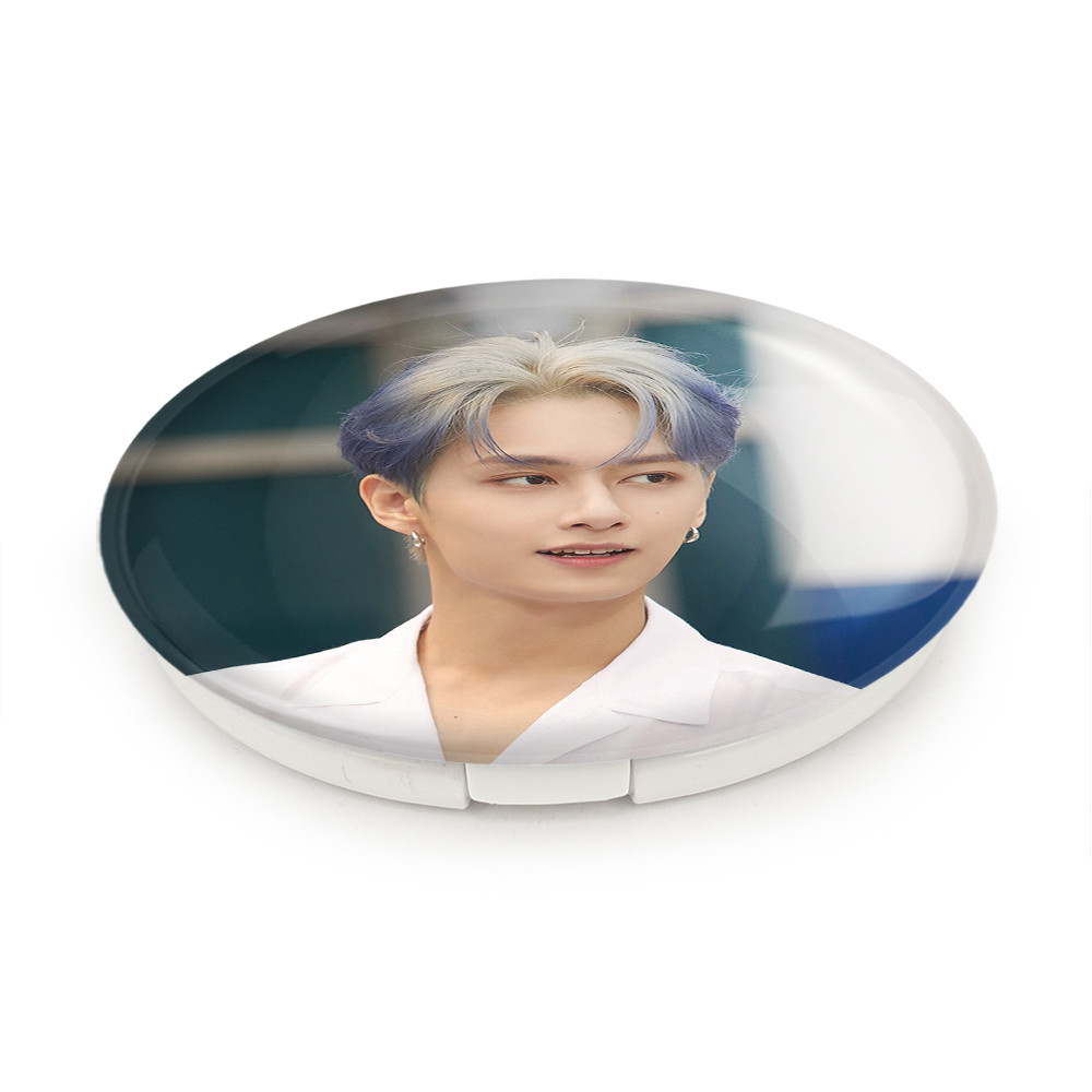 آینه جیبی خندالو طرح جونهی گروه سونتین Seventeen مدل تاشو کد 21603