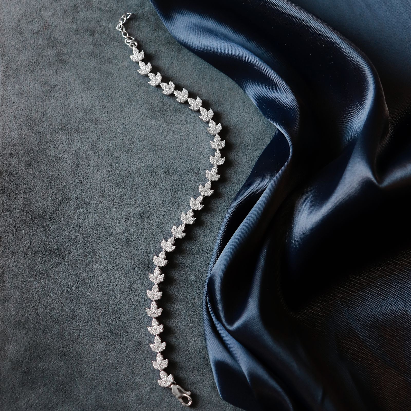 دستبند نقره زنانه جی تی ای مدل جی نایس - - 3