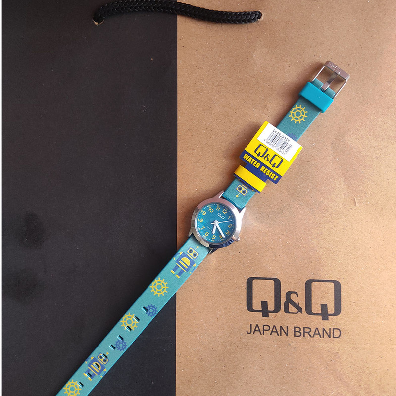 ساعت مچی عقربه ای پسرانه کیو اند کیو مدل qc29j335y ساعت مچی عقربه ای پسرانه کیو اند کیو مدل qc29j335y
