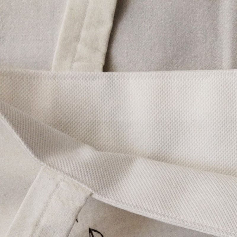 ساک هدیه مدل تتبگ پروانه گل دار سفید