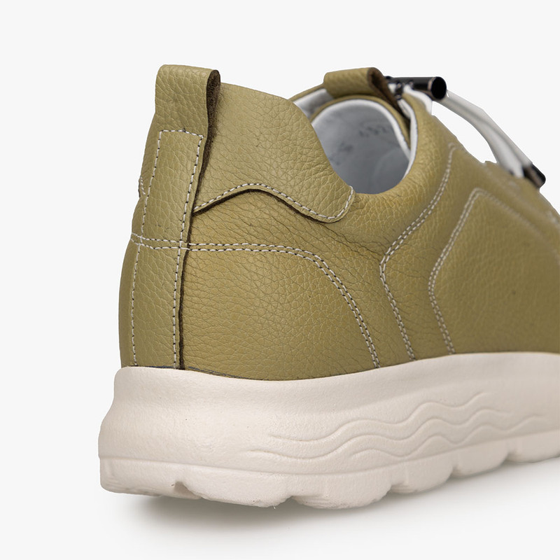 کفش طبی زنانه برتونیکس مدل 0325