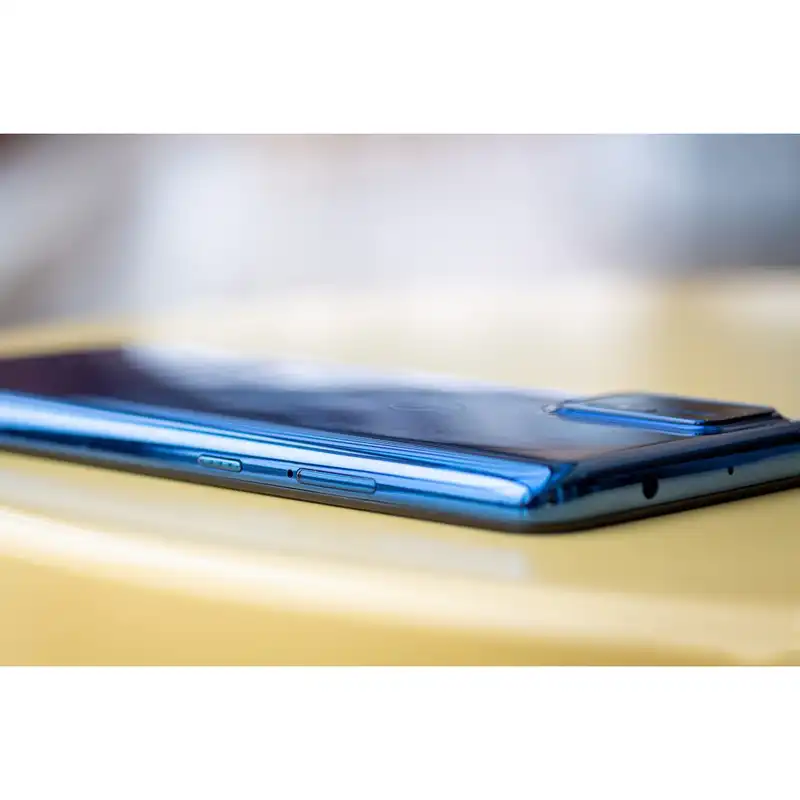 گوشی موبایل موتورولا مدل Moto G9 Plus XT2087-2 دو سیم کارت ظرفیت 128 گیگابایت