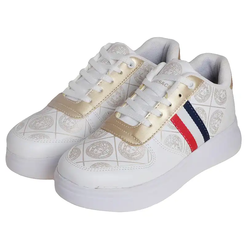 کفش روزمره زنانه مدل 209007311 اسپرت طرح ورساچه رنگ طلایی