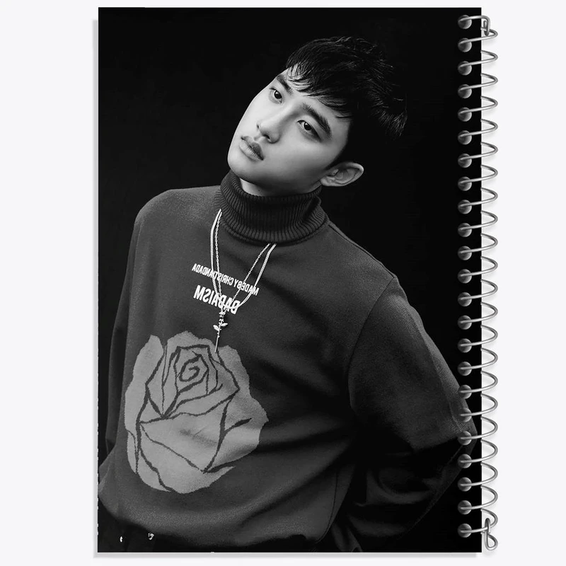 دفتر ژورنال نویسی 50 برگ خندالو مدل نقطه ای طرح کیونگسو گروه اکسو EXO کد 16788