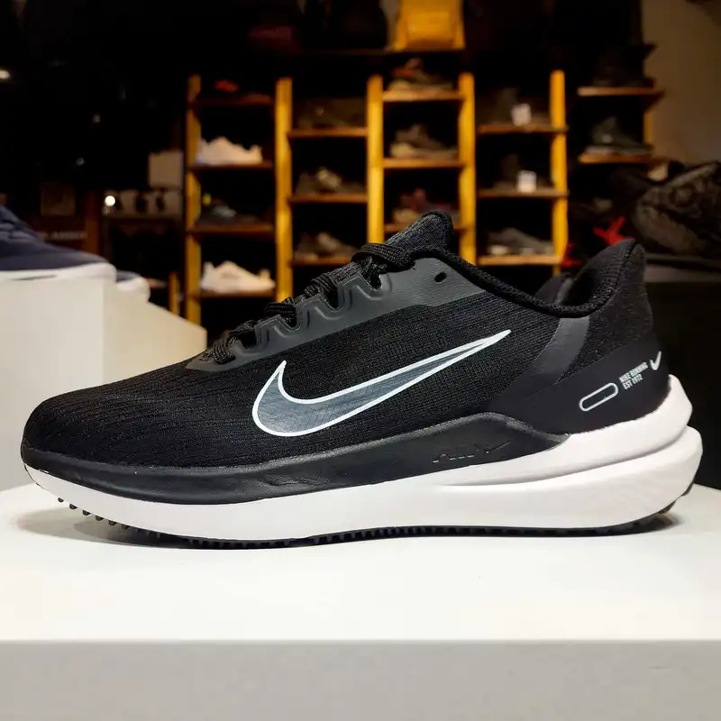 کفش مخصوص دویدن مدل AIR WINFLO 9 BKWH-100014056