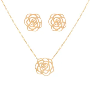 نیم ست طلا 18 عیار زنانه طرح گل رز کد P0002