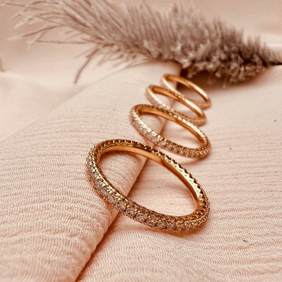 انگشتر زنانه ژوپینگ مدل دور نگین انگشتر زنانه ژوپینگ مدل دور نگین