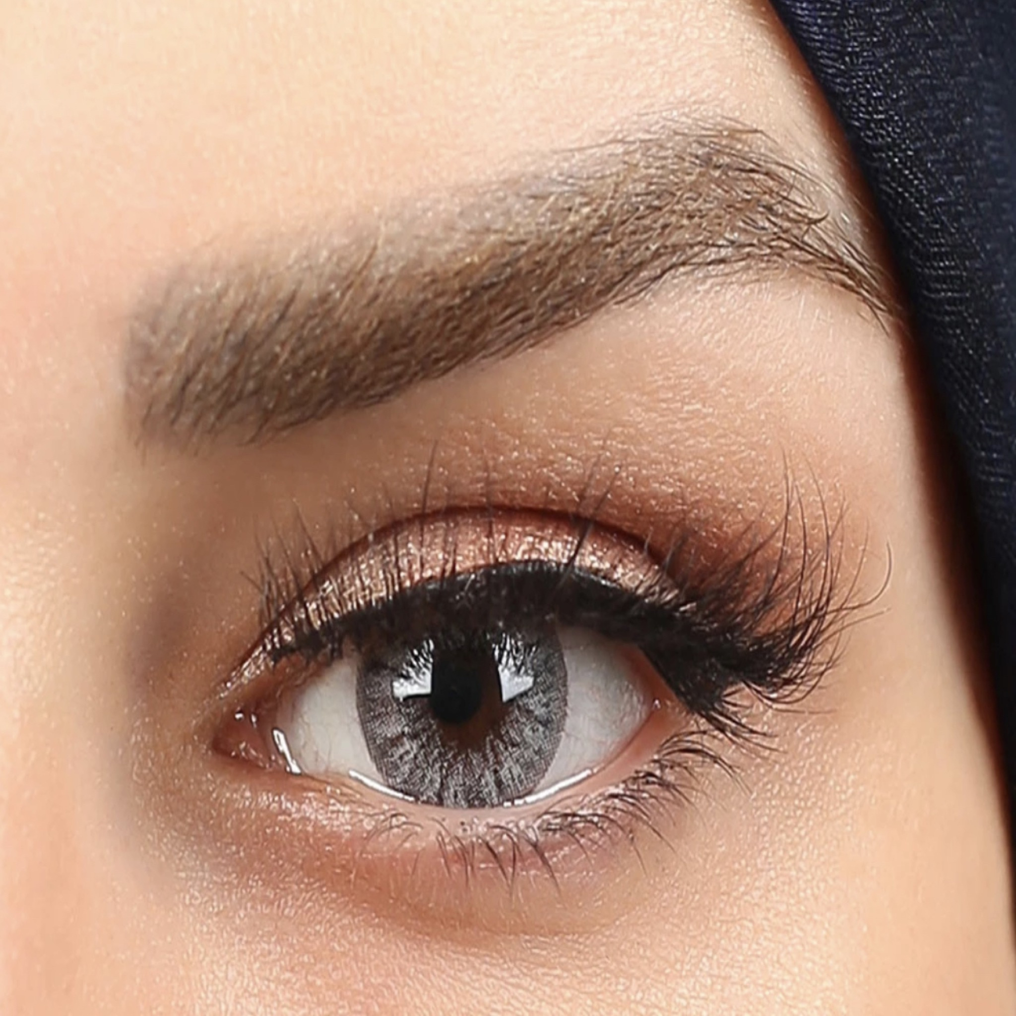 لنز چشم هرا گریس کد 0539 رنگ خاکستری تیره