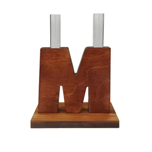 گلدان دکوری مدل حرف M
