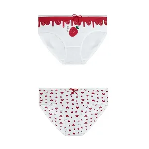 شورت زنانه مدل عروسکی طرح توت بسته دو عددی