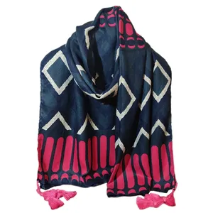 شال زنانه مدل منگوله دار بهاره کد 1036