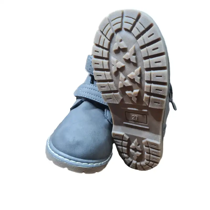 نیم بوت پسرانه یانگ استایل مدل bR0999