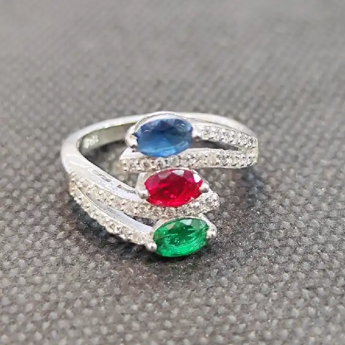 انگشتر نقره زنانه مدل سه جواهر نگین کد 521