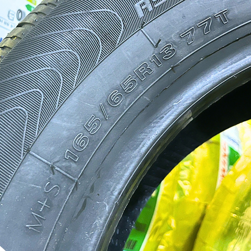 لاستیک خودرو رودوینگ مدل RW-581 سایز 165/65R13 - دو حلقه